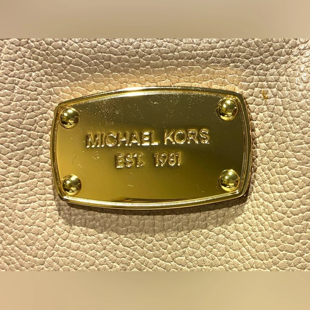 Michael Kors Double Zip Satchel Crossbody And Double Handle Beige - Picture 14 of 16